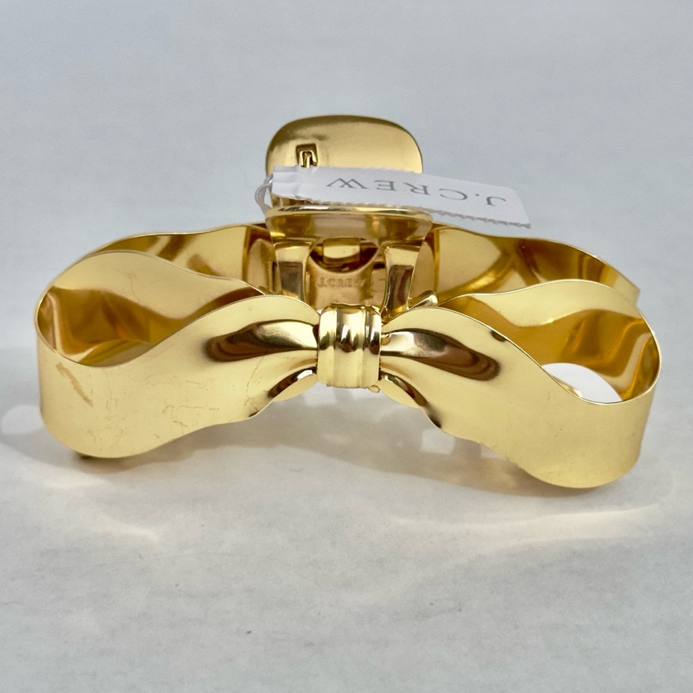 J.Crew Gold Metallic Bow Claw Hair Clip NWT Elegant Hair Accessory Preppy Chic - Picture 6 of 8